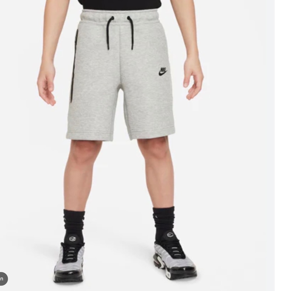 Nike Boys Sportswear Tech Fleece Shorts Dark Grey Heather Size Small (A)